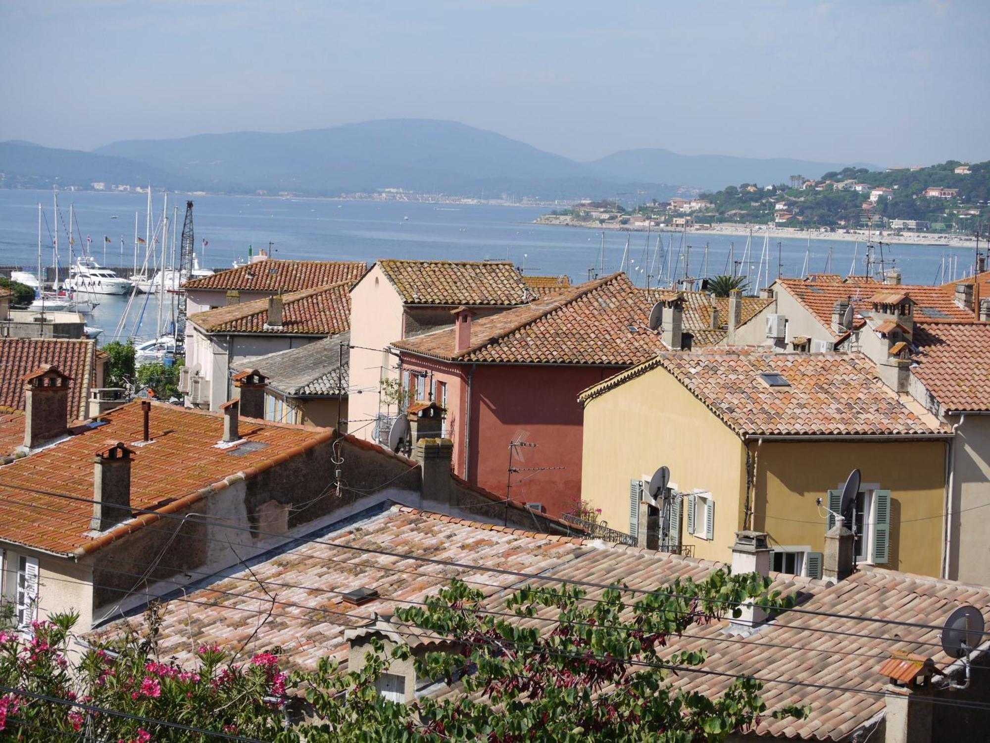 Les Locs De Marie Apartment Sainte-Maxime Exterior photo